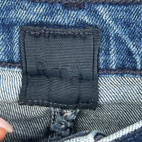 RtA Ryder boyfriends jeans women's size 26 medium wash - Picture 7 of 9